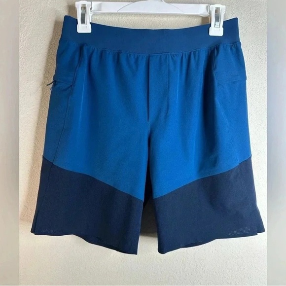 Lululemon T.H.E. Shorts Blue 8" Lined Drawstring Stretch size
small - Picture 1 of 5